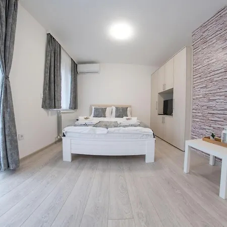 Pegasus Apartment *