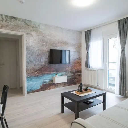 Pegasus Apartment *
